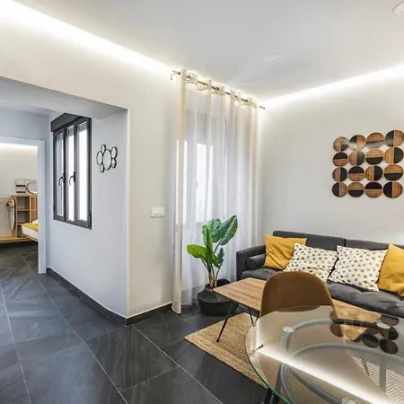 Central Suites * Caces