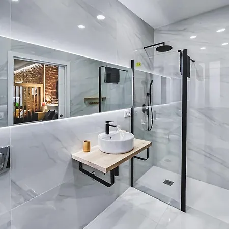 Apartment Central Suites